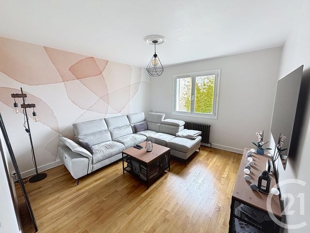 Appartement F3 à vendre - 3 pièces - 87.0 m2 - AUXERRE - 89 - BOURGOGNE - Century 21 Martinot Immobilier