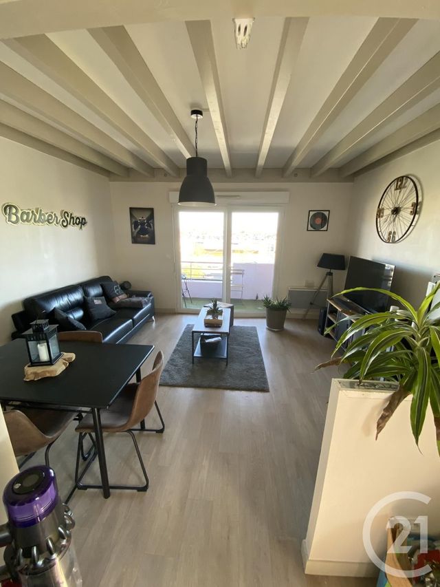 Appartement F2 à louer - 2 pièces - 58.0 m2 - AUXERRE - 89 - BOURGOGNE - Century 21 Martinot Immobilier