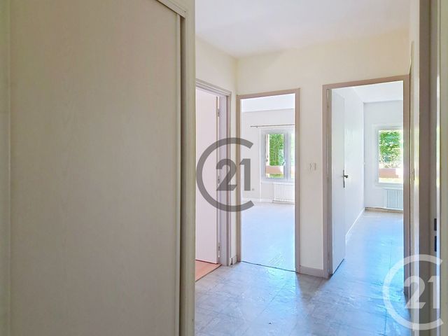 Appartement F2 à vendre - 2 pièces - 50.86 m2 - AUXERRE - 89 - BOURGOGNE - Century 21 Martinot Immobilier