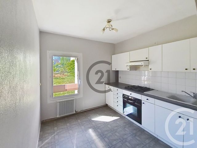 Appartement F2 à vendre - 2 pièces - 50.86 m2 - AUXERRE - 89 - BOURGOGNE - Century 21 Martinot Immobilier