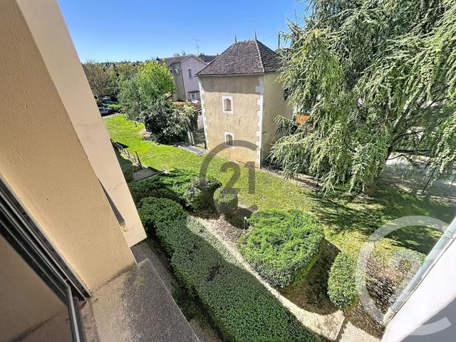 Appartement T1 à vendre - 1 pièce - 26.06 m2 - AUXERRE - 89 - BOURGOGNE - Century 21 Martinot Immobilier