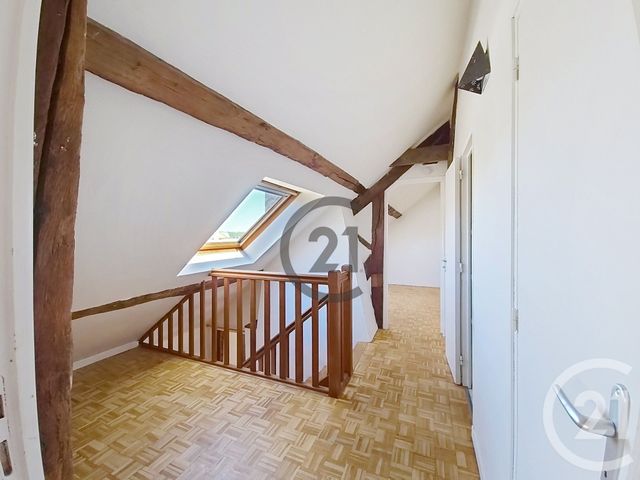 Appartement F5 à vendre - 5 pièces - 80.38 m2 - AUXERRE - 89 - BOURGOGNE - Century 21 Martinot Immobilier
