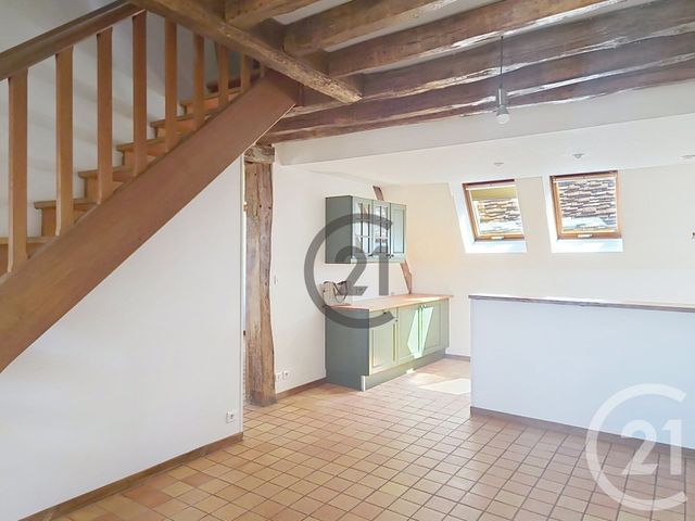 Appartement F5 à vendre - 5 pièces - 80.38 m2 - AUXERRE - 89 - BOURGOGNE - Century 21 Martinot Immobilier