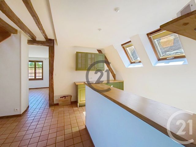 Appartement F5 à vendre - 5 pièces - 80.38 m2 - AUXERRE - 89 - BOURGOGNE - Century 21 Martinot Immobilier