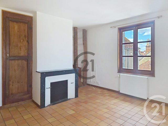 Appartement F5 à vendre - 5 pièces - 80.38 m2 - AUXERRE - 89 - BOURGOGNE - Century 21 Martinot Immobilier