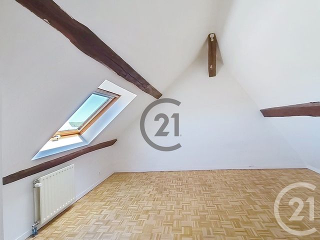 Appartement F5 à vendre - 5 pièces - 80.38 m2 - AUXERRE - 89 - BOURGOGNE - Century 21 Martinot Immobilier