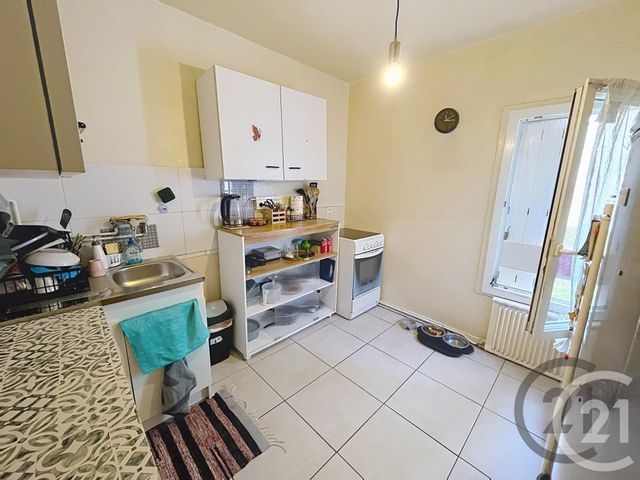 Appartement F2 à vendre - 2 pièces - 49.2 m2 - AUXERRE - 89 - BOURGOGNE - Century 21 Martinot Immobilier