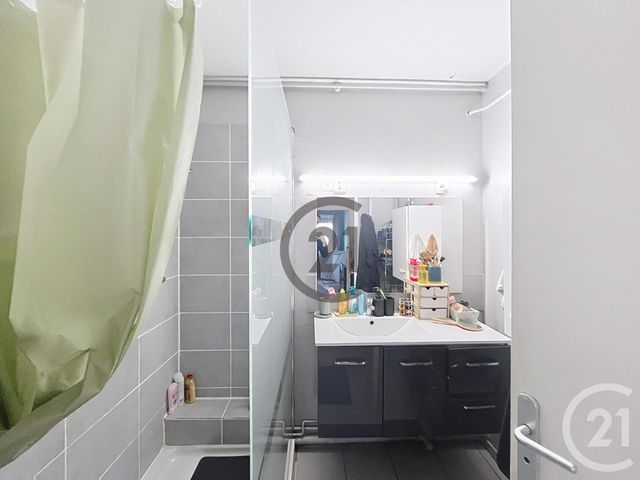 Appartement F2 à vendre - 2 pièces - 49.2 m2 - AUXERRE - 89 - BOURGOGNE - Century 21 Martinot Immobilier