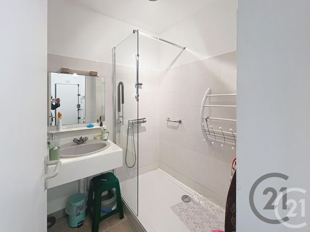 Appartement F5 à vendre - 5 pièces - 109.0 m2 - AUXERRE - 89 - BOURGOGNE - Century 21 Martinot Immobilier