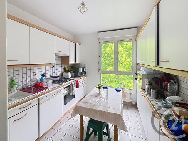 Appartement F5 à vendre - 5 pièces - 109.0 m2 - AUXERRE - 89 - BOURGOGNE - Century 21 Martinot Immobilier