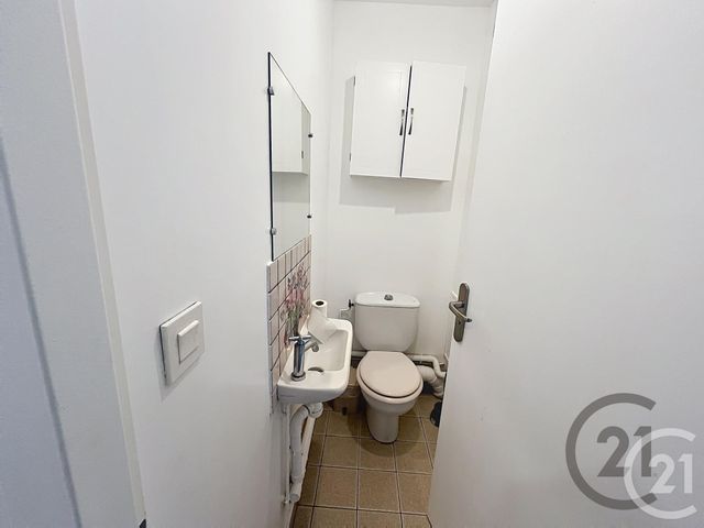 Appartement F5 à vendre - 5 pièces - 109.0 m2 - AUXERRE - 89 - BOURGOGNE - Century 21 Martinot Immobilier