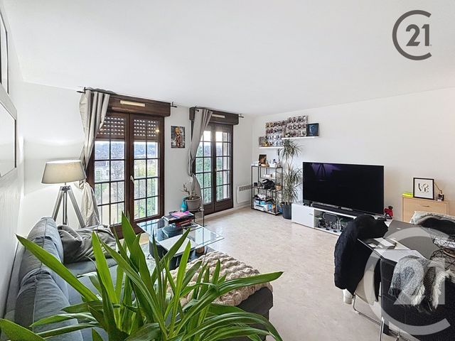 Appartement F2 à vendre - 2 pièces - 47.77 m2 - AUXERRE - 89 - BOURGOGNE - Century 21 Martinot Immobilier