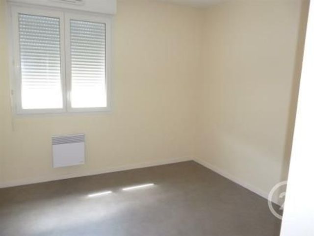 Appartement à louer - 3 pièces - 65.2 m2 - AUXERRE - 89 - BOURGOGNE - Century 21 Martinot Immobilier