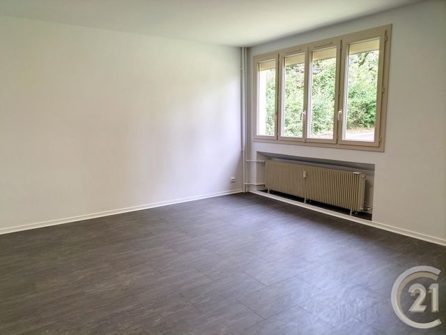 Appartement Studio à louer - 1 pièce - 36.0 m2 - AUXERRE - 89 - BOURGOGNE - Century 21 Martinot Immobilier