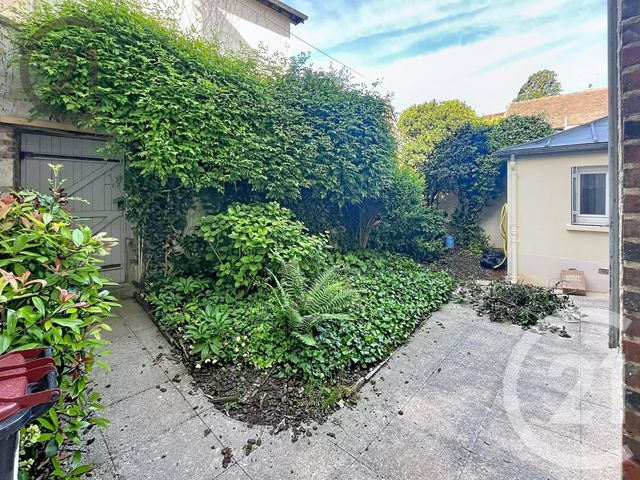 Appartement F2 bis à vendre - 3 pièces - 56.08 m2 - AUXERRE - 89 - BOURGOGNE - Century 21 Martinot Immobilier