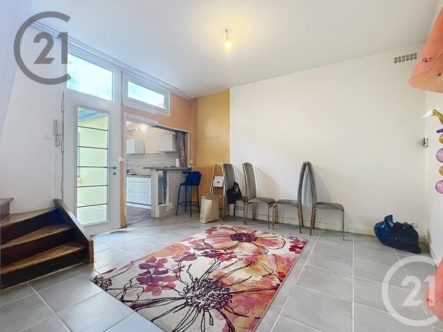 Appartement F2 bis à vendre - 3 pièces - 56.08 m2 - AUXERRE - 89 - BOURGOGNE - Century 21 Martinot Immobilier