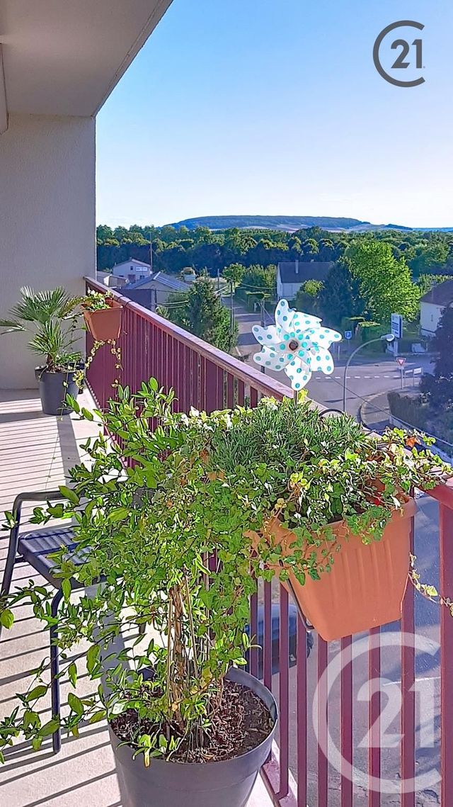 Appartement F3 à vendre - 3 pièces - 59.02 m2 - JOIGNY - 89 - BOURGOGNE - Century 21 Martinot Immobilier