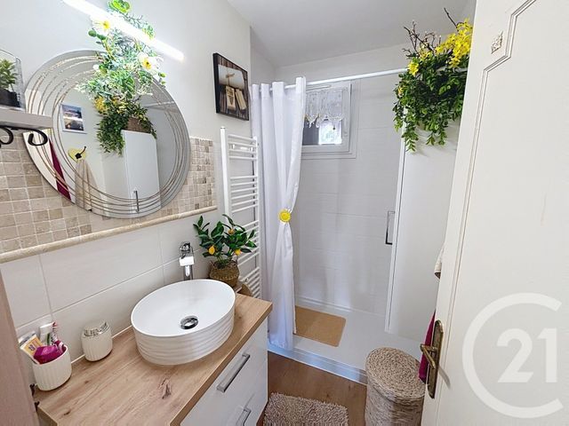 Appartement F2 bis à vendre - 3 pièces - 68.14 m2 - AUXERRE - 89 - BOURGOGNE - Century 21 Martinot Immobilier