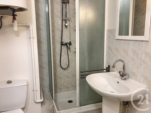 Appartement Studio à louer - 1 pièce - 22.0 m2 - AUXERRE - 89 - BOURGOGNE - Century 21 Martinot Immobilier
