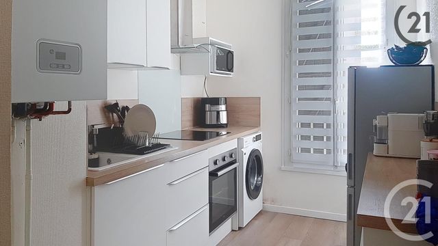 Appartement F2 à vendre - 2 pièces - 50.11 m2 - AUXERRE - 89 - BOURGOGNE - Century 21 Martinot Immobilier