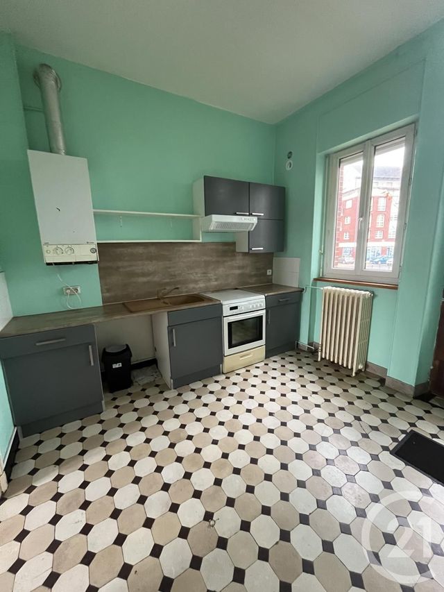maison à louer - 4 pièces - 74.0 m2 - AUXERRE - 89 - BOURGOGNE - Century 21 Martinot Immobilier