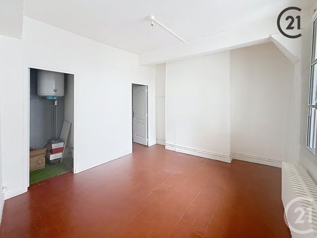 Appartement F3 à vendre - 3 pièces - 61.93 m2 - AUXERRE - 89 - BOURGOGNE - Century 21 Martinot Immobilier