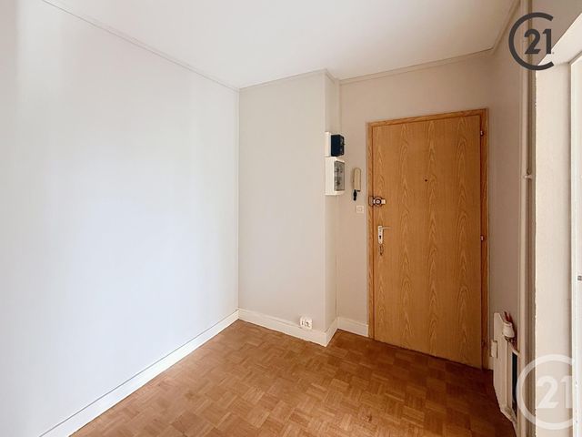 Appartement F2 à vendre - 2 pièces - 52.69 m2 - AUXERRE - 89 - BOURGOGNE - Century 21 Martinot Immobilier
