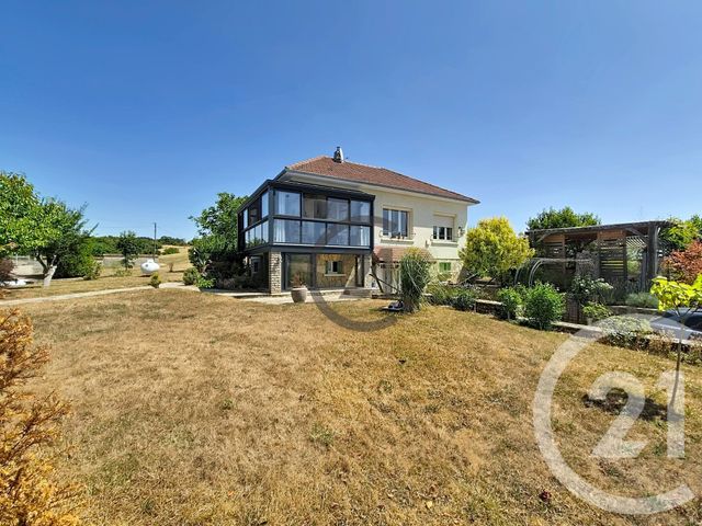maison à vendre - 4 pièces - 73.0 m2 - MOLAY - 89 - BOURGOGNE - Century 21 Martinot Immobilier