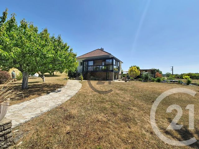 maison à vendre - 4 pièces - 73.0 m2 - MOLAY - 89 - BOURGOGNE - Century 21 Martinot Immobilier