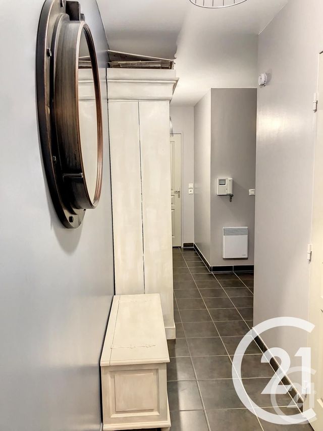 Appartement F3 à louer - 4 pièces - 82.3 m2 - AUXERRE - 89 - BOURGOGNE - Century 21 Martinot Immobilier
