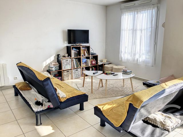 Appartement F3 à louer - 3 pièces - 74.0 m2 - AUXERRE - 89 - BOURGOGNE - Century 21 Martinot Immobilier