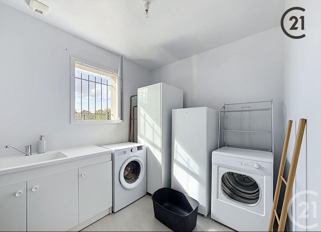 maison à vendre - 5 pièces - 108.77 m2 - VILLEFARGEAU - 89 - BOURGOGNE - Century 21 Martinot Immobilier