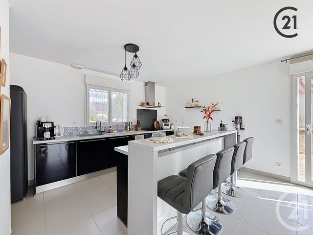 maison à vendre - 5 pièces - 108.77 m2 - VILLEFARGEAU - 89 - BOURGOGNE - Century 21 Martinot Immobilier