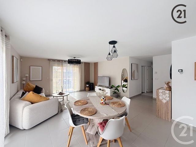 maison à vendre - 5 pièces - 108.77 m2 - VILLEFARGEAU - 89 - BOURGOGNE - Century 21 Martinot Immobilier