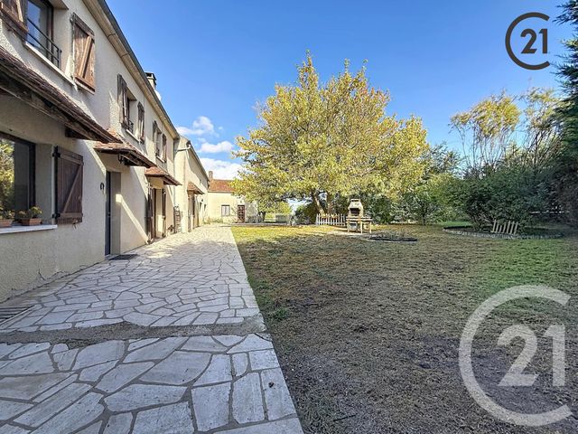 maison à vendre - 6 pièces - 150.0 m2 - CHARBUY - 89 - BOURGOGNE - Century 21 Martinot Immobilier