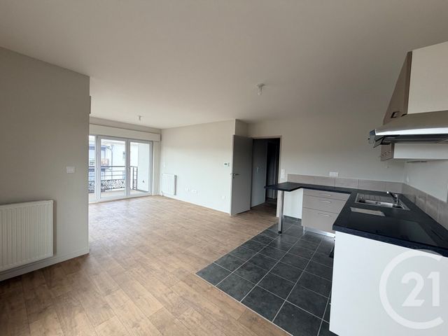 Appartement F4 à louer - 4 pièces - 82.28 m2 - AUXERRE - 89 - BOURGOGNE - Century 21 Martinot Immobilier