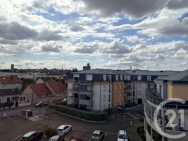Appartement F4 à louer - 4 pièces - 82.28 m2 - AUXERRE - 89 - BOURGOGNE - Century 21 Martinot Immobilier