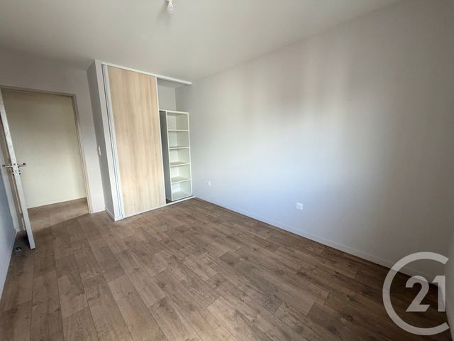 Appartement F4 à louer - 4 pièces - 82.28 m2 - AUXERRE - 89 - BOURGOGNE - Century 21 Martinot Immobilier