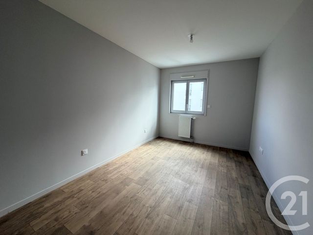 Appartement F3 à louer - 3 pièces - 72.93 m2 - AUXERRE - 89 - BOURGOGNE - Century 21 Martinot Immobilier