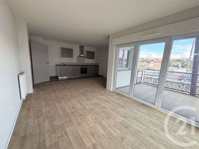 Appartement F3 à louer - 3 pièces - 72.93 m2 - AUXERRE - 89 - BOURGOGNE - Century 21 Martinot Immobilier