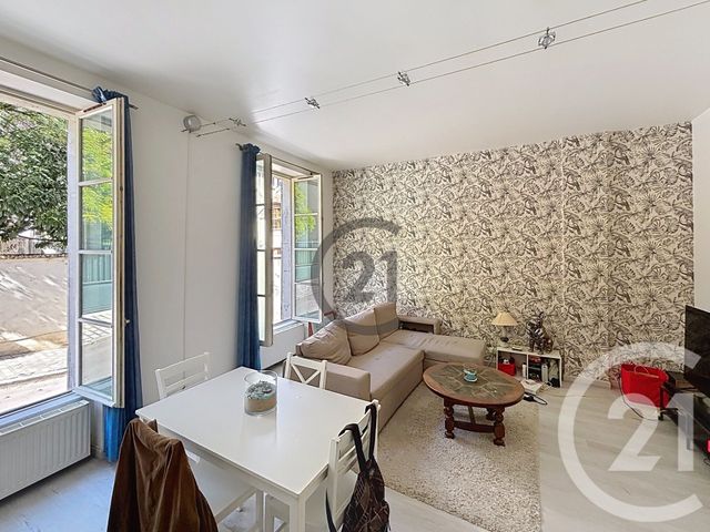 Appartement F2 à vendre - 2 pièces - 42.3 m2 - AUXERRE - 89 - BOURGOGNE - Century 21 Martinot Immobilier