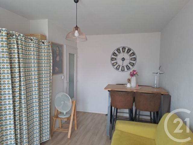 Appartement F1 à louer AUXERRE