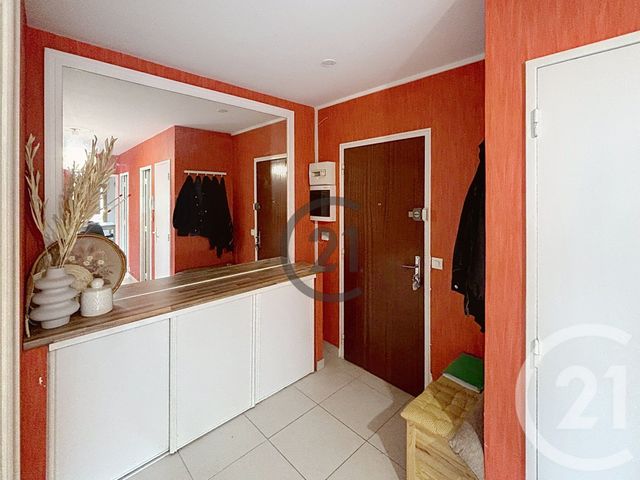 Appartement F3 à vendre - 3 pièces - 69.0 m2 - AUXERRE - 89 - BOURGOGNE - Century 21 Martinot Immobilier