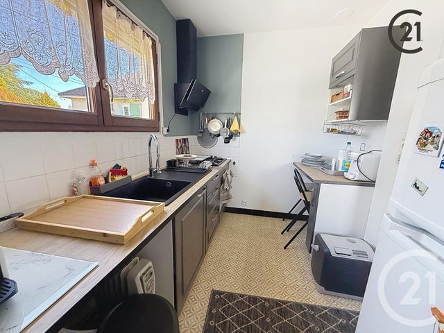 maison à vendre - 4 pièces - 75.0 m2 - CHAMPS SUR YONNE - 89 - BOURGOGNE - Century 21 Martinot Immobilier