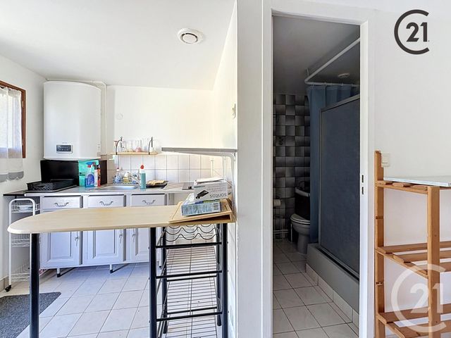 maison à vendre - 4 pièces - 75.0 m2 - CHAMPS SUR YONNE - 89 - BOURGOGNE - Century 21 Martinot Immobilier