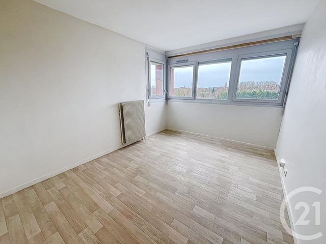 Appartement T3 à louer - 3 pièces - 79.0 m2 - AUXERRE - 89 - BOURGOGNE - Century 21 Martinot Immobilier