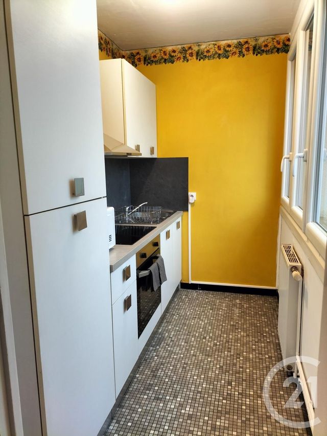 Appartement F1 à louer - 1 pièce - 39.48 m2 - AUXERRE - 89 - BOURGOGNE - Century 21 Martinot Immobilier
