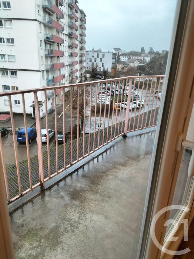 Appartement F1 à louer - 1 pièce - 39.48 m2 - AUXERRE - 89 - BOURGOGNE - Century 21 Martinot Immobilier