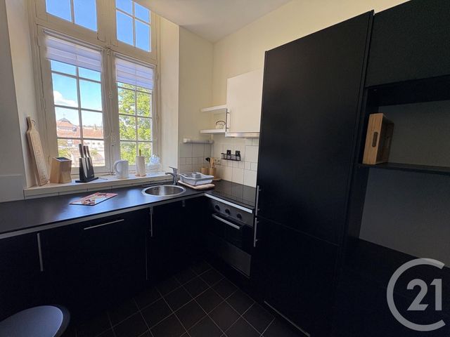 Appartement T2 à louer - 2 pièces - 51.0 m2 - AUXERRE - 89 - BOURGOGNE - Century 21 Martinot Immobilier