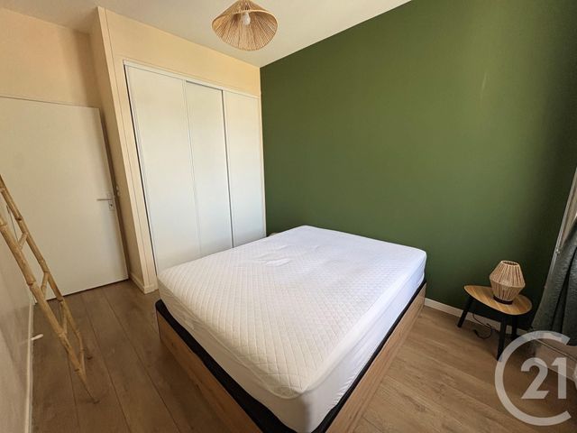Appartement T2 à louer - 2 pièces - 51.0 m2 - AUXERRE - 89 - BOURGOGNE - Century 21 Martinot Immobilier